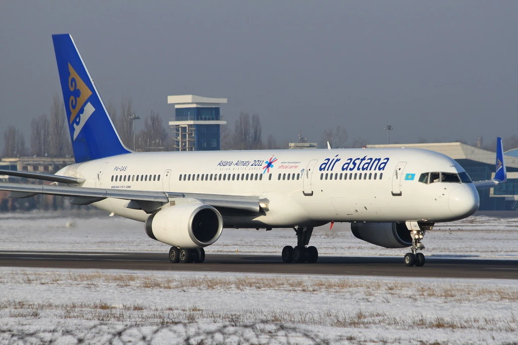 Boeing 757-200 Air Astana