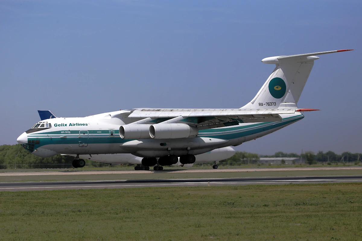 RA-76373 Gelix Airlines Il-76TD