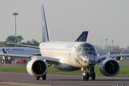 Embraer E190 Air Astana