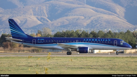 Embraer E190AR Azerbaijan Airlines