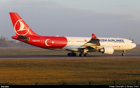 Airbus A330-203 Turkish Airlines